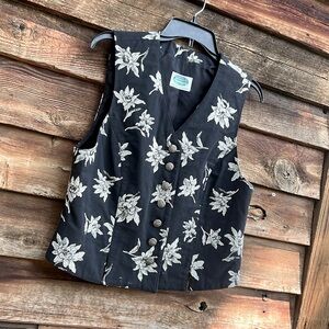 Last chance ALPENTRAUM TRACHTENMODEN vintage made in Germany floral vest lined